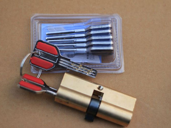 江源24小时上门开锁公司